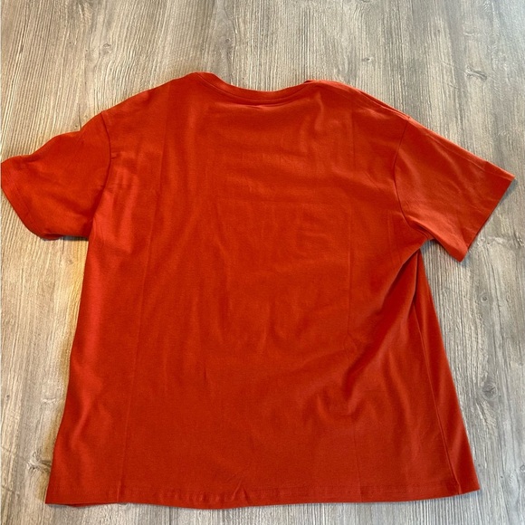 “It’s just a Bunch of Hocus Pocus” Women’s Burnt Orange Size XL Graphic T-Shirt. - Picture 3 of 8